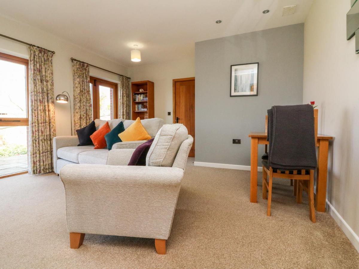 Pound Cottage Great Torrington Buitenkant foto